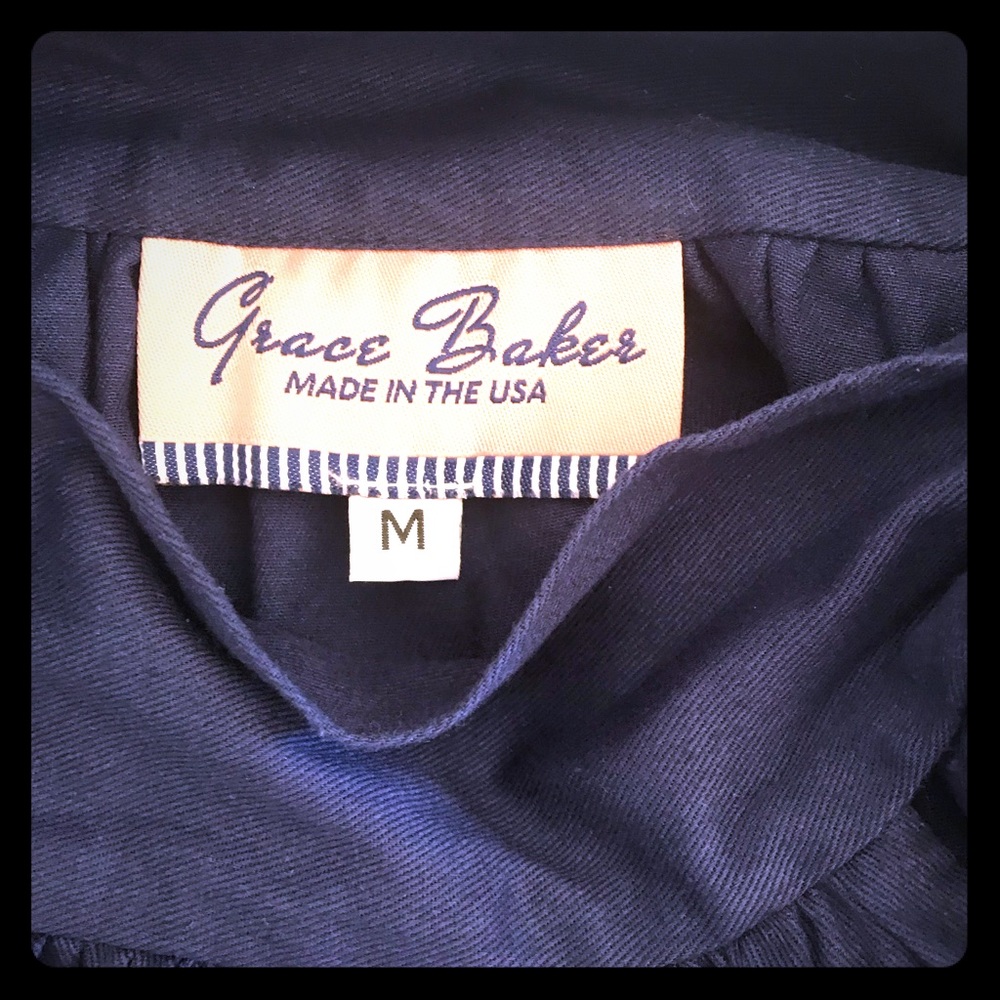 Grace Baker Sleeveless Bow Top. Navy EUC